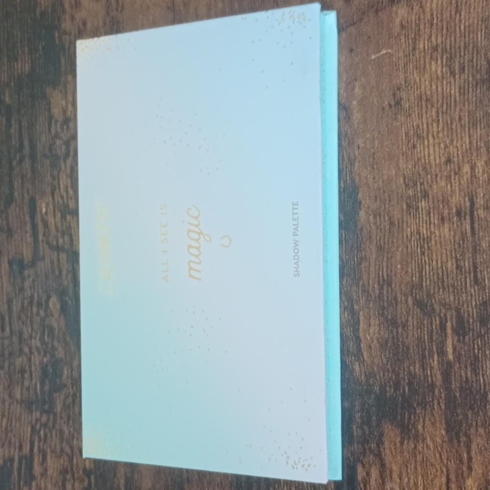 All I See Is Magic LMT ED Colourpop Palette